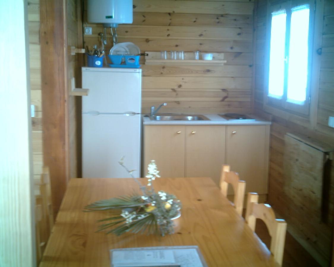 Cabanas Y Bungalows La Falaguera Barx ภายนอก รูปภาพ
